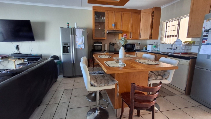 3 Bedroom Property for Sale in Seemeeu Park Western Cape